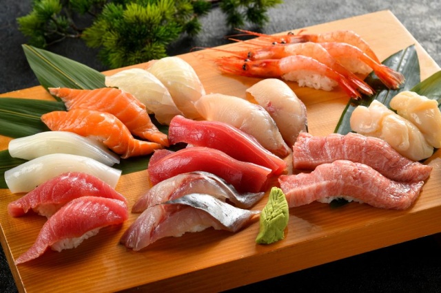 郷土料理・寿司・地酒　はやし