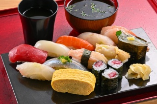 立喰いすし　さくだ屋